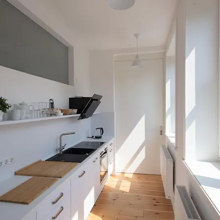 Apartment Kuenstlerhaus In By Interhome Niebüll